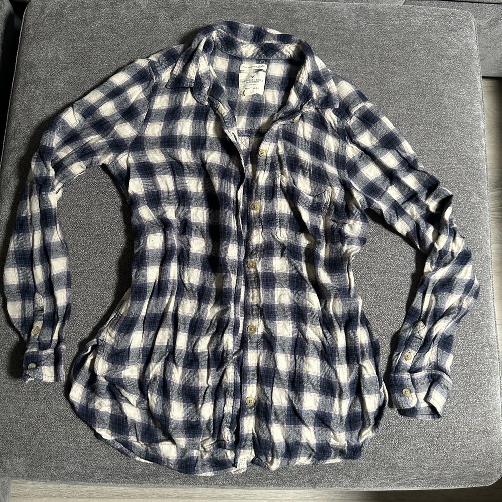 American Eagle Outfitters Navy and Cream Plaid Shirt